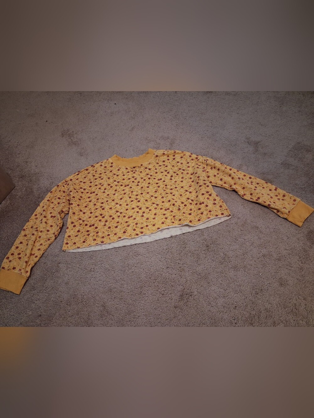 Yellow Floral Cropped Women’s Sweater XL